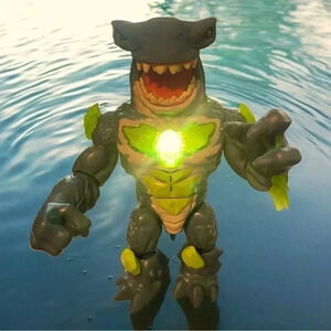 Beast Lab Shark Beast Creator Experiment Action Figure Light Sound Tested Works